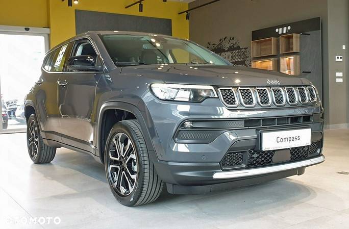 Jeep Compass - 3