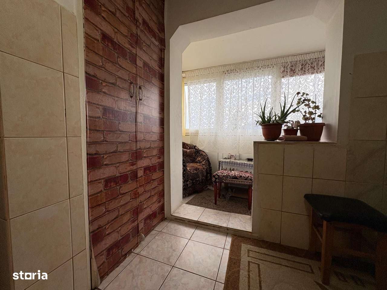 Apartament cu doua camere de vanzare zona Craiter-2