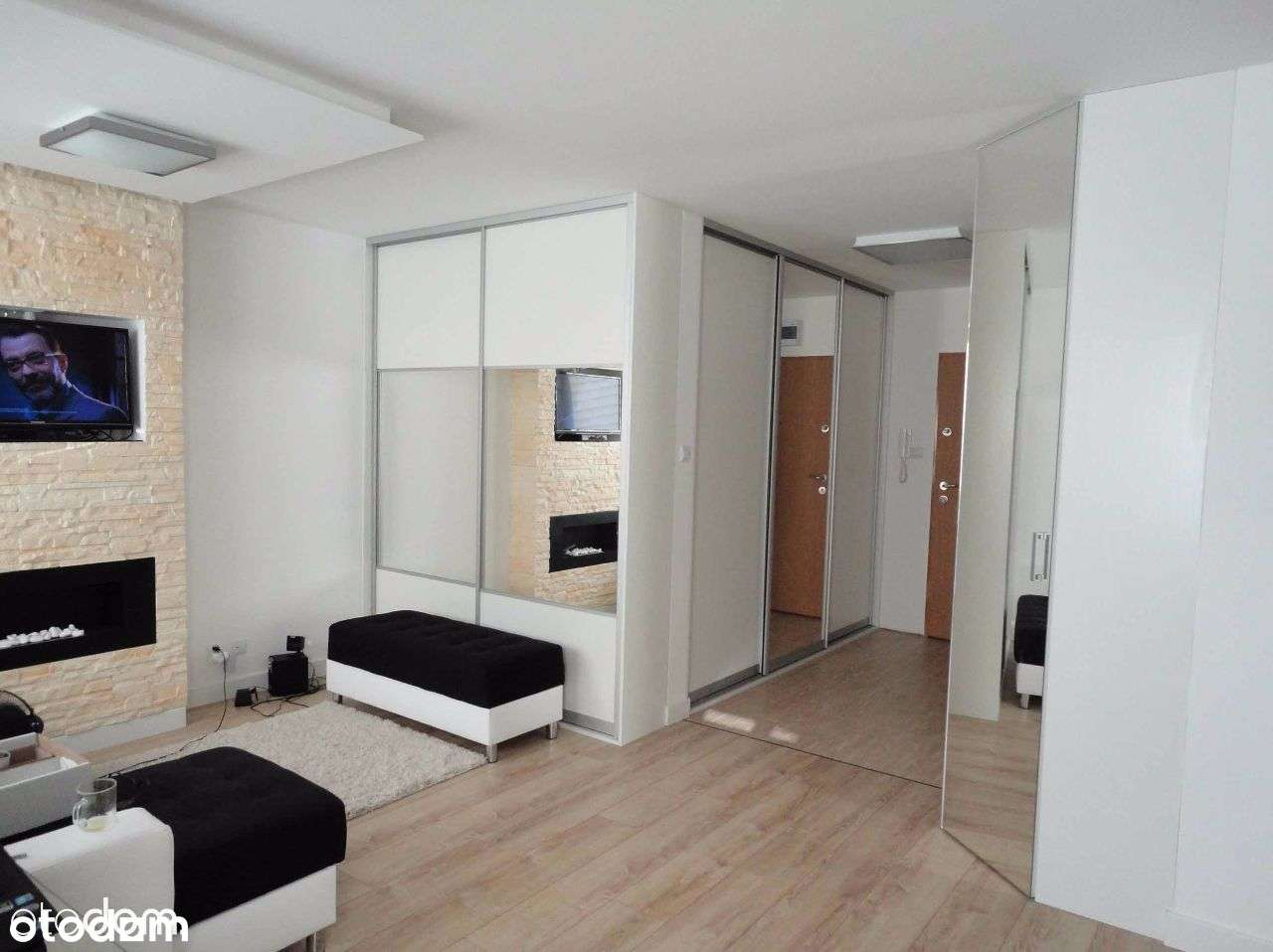 30m2 zadbane blisko Alej Jerozolimskich internet