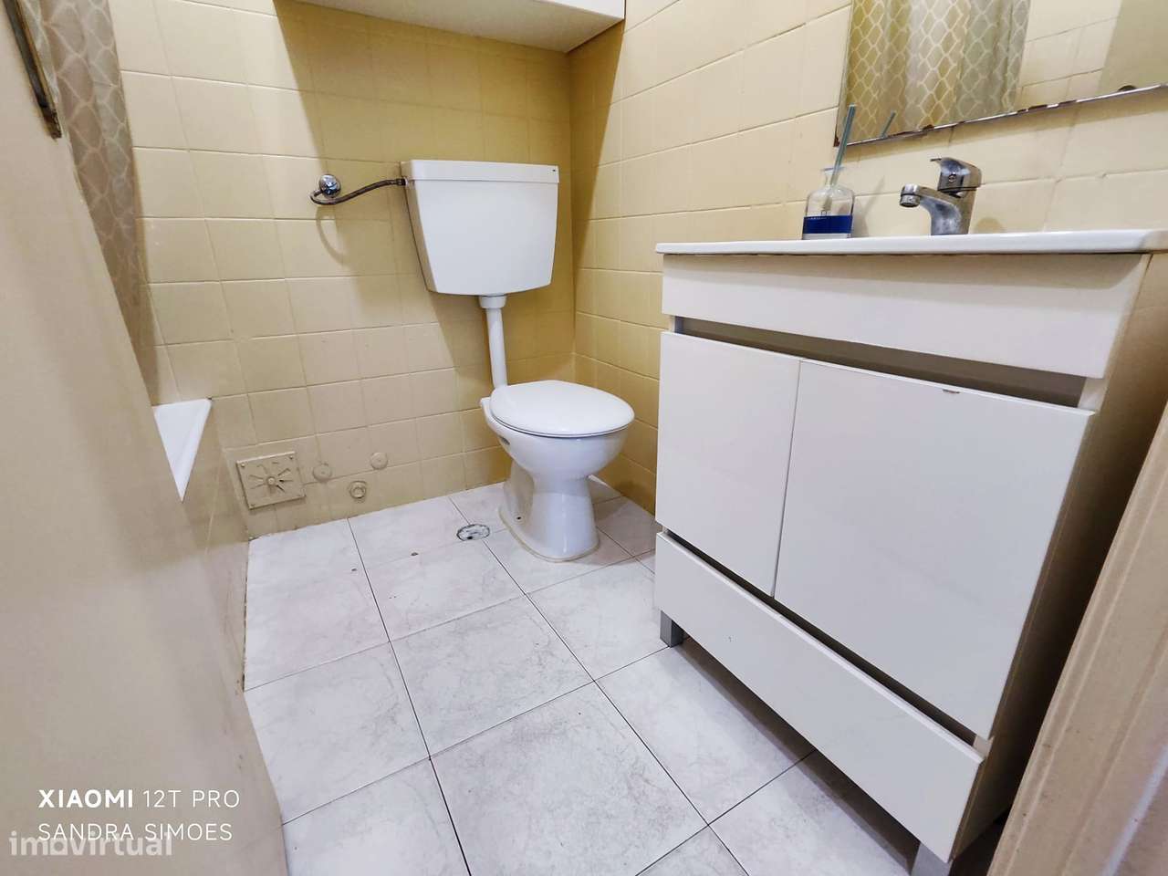 T1 com cozinha separada e excelente localização - Grande imagem: 5/7