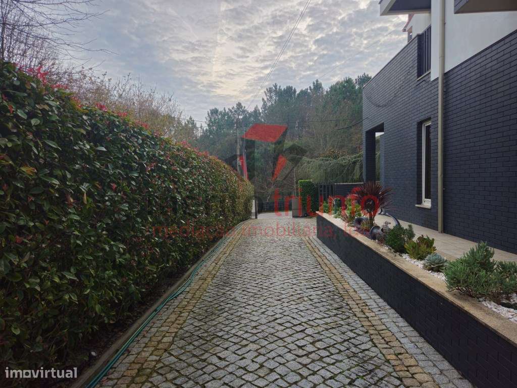 FANTÁSTICA MORADIA T3 C/ PISCINA - MANHENTE - BARCELOS - Grande imagem: 5/60