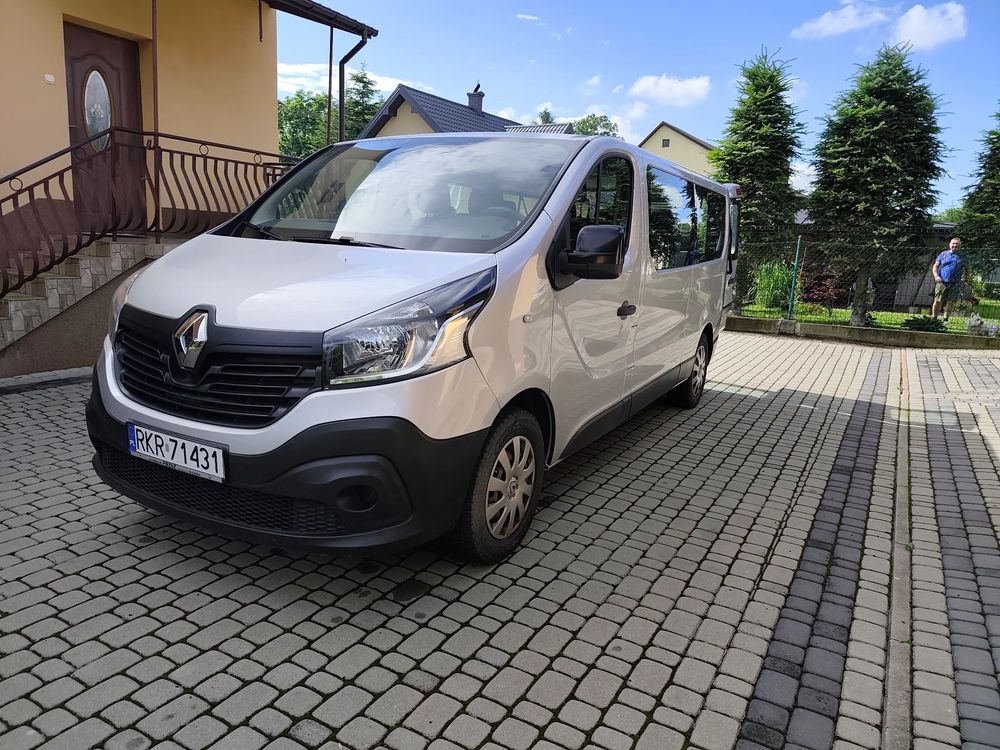 Renault Trafic III Passenger 2,9t Business 2016