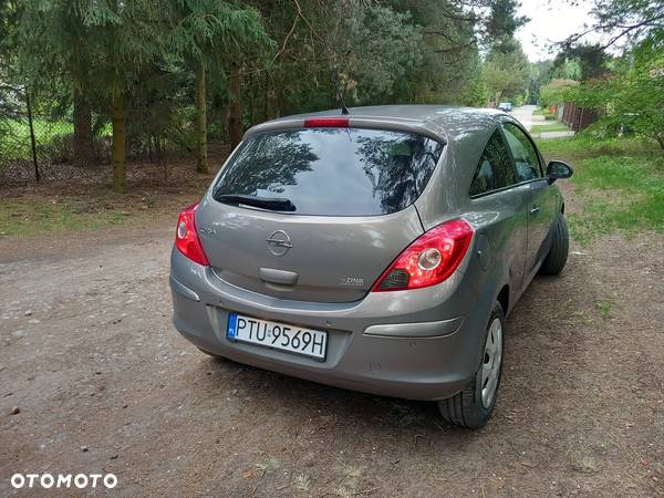 Opel Corsa 1.4 120 Jahre - 8