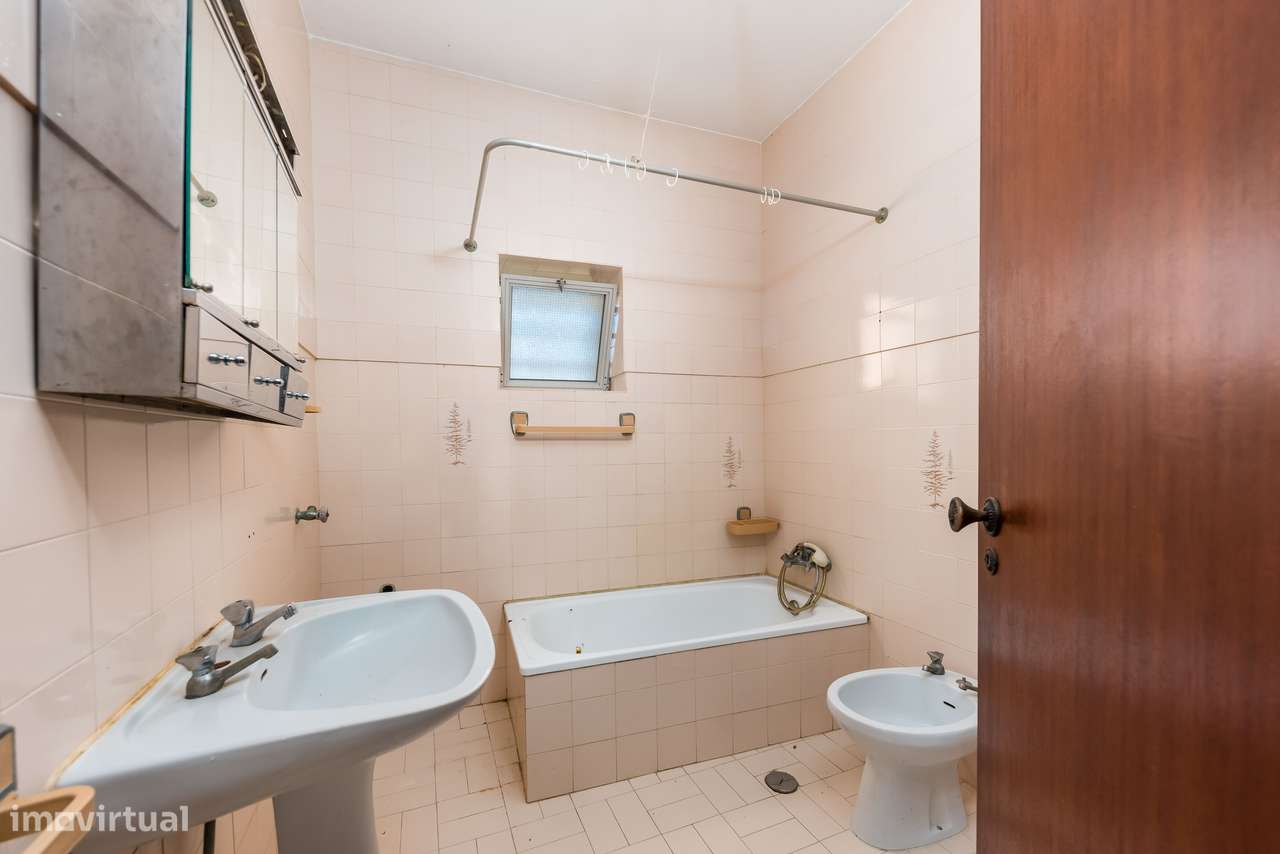 Moradia T5 com mais de 200m2 em Boliqueime-29