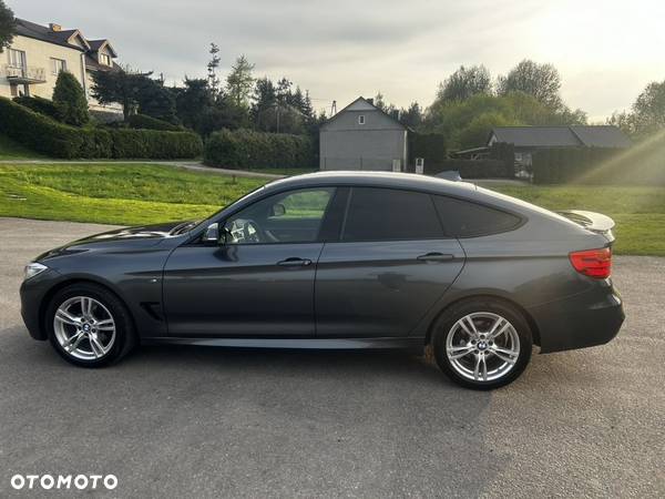 BMW Seria 3 320d xDrive M Sport - 2