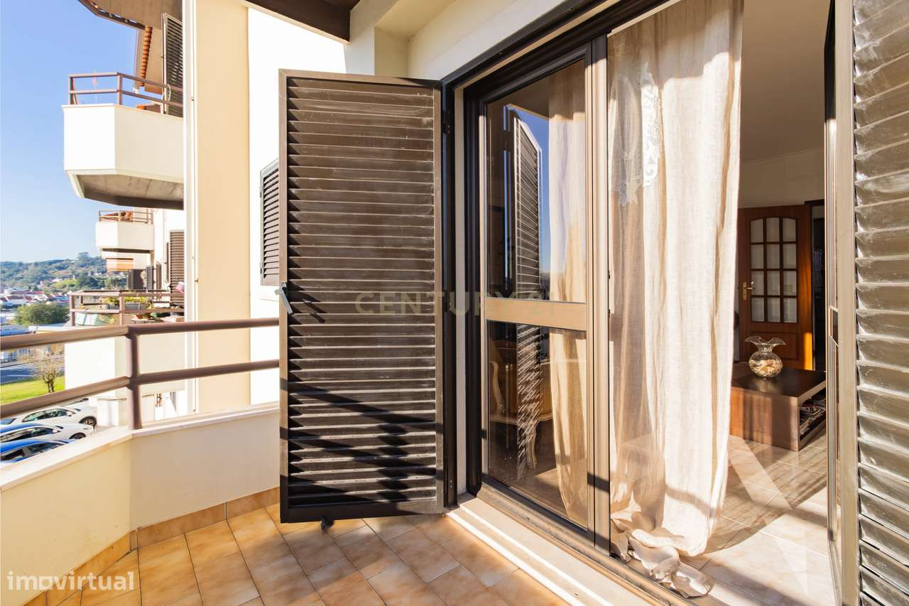 Apartamento T2 com Garagem e Sótão em Alcobaça - Excelente Oportunidad-15