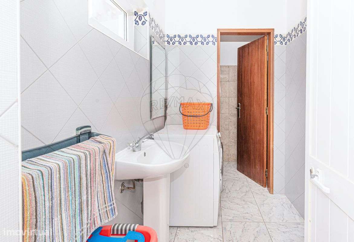 Moradia T4 para venda-25