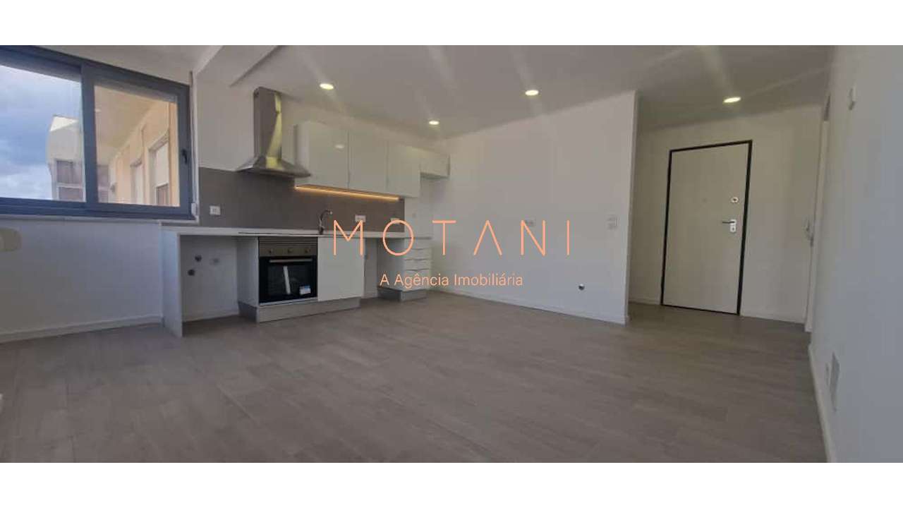 Apartamento T1 Barreiro - Grande imagem: 4/14