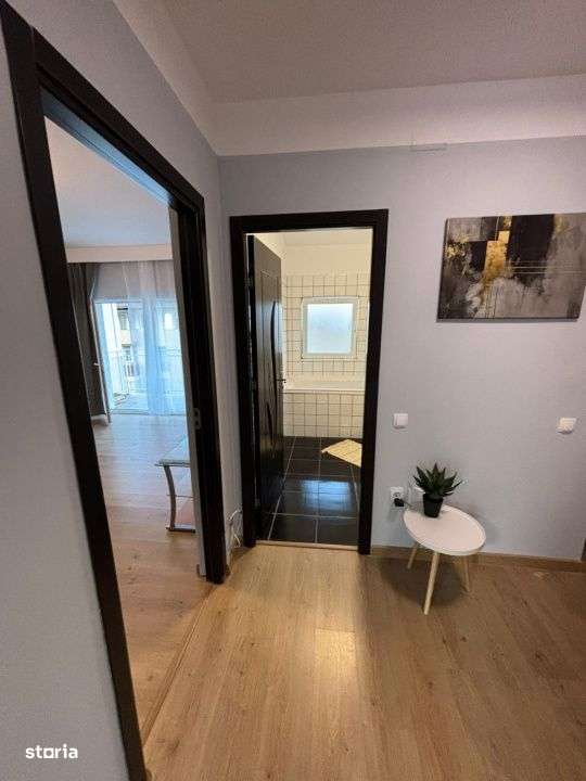 Apartament spatios cu 2 camere • Complet mobilat  • Garaj  • Flo-7