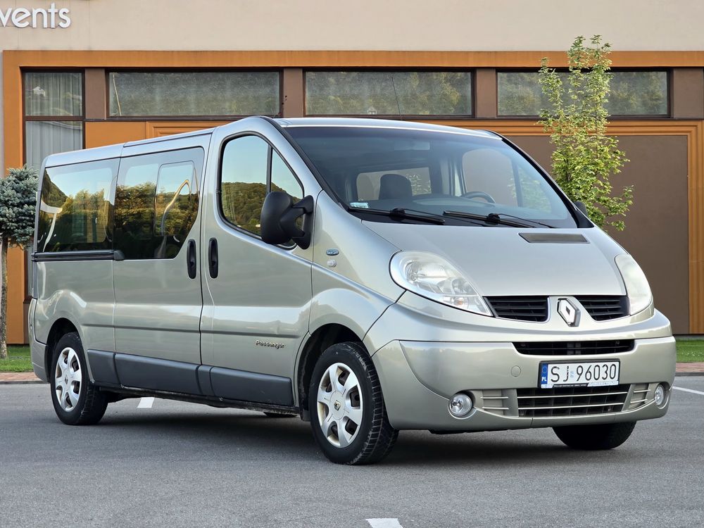 Renault Trafic Passenger L1H1 Authentique 2014