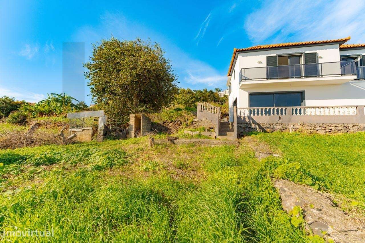 Moradia T3 com escritório, dois pisos e grande lote — Gaula, Santa Cru-41