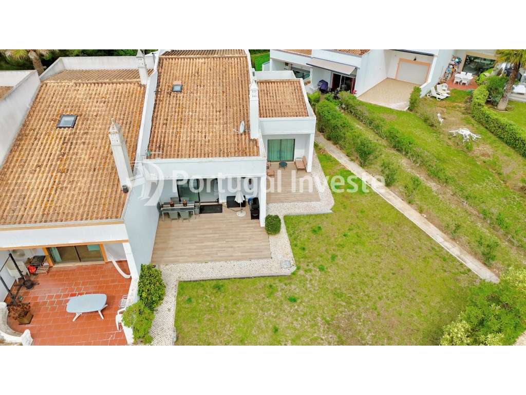 Moradia de Luxo com 3 Suites + T1 Independente em Condomínio com Pi...-25