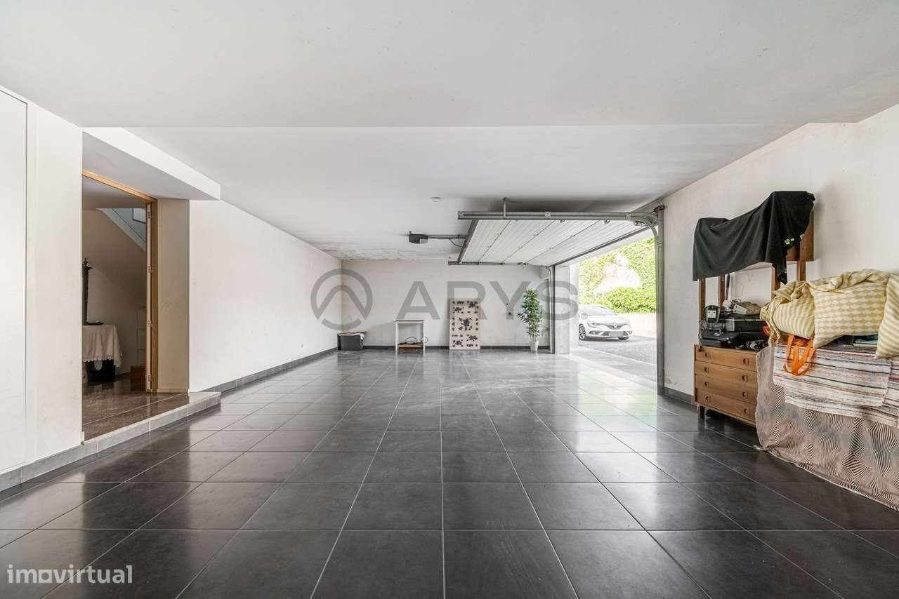 Moradia em Trandeiras, Braga-24