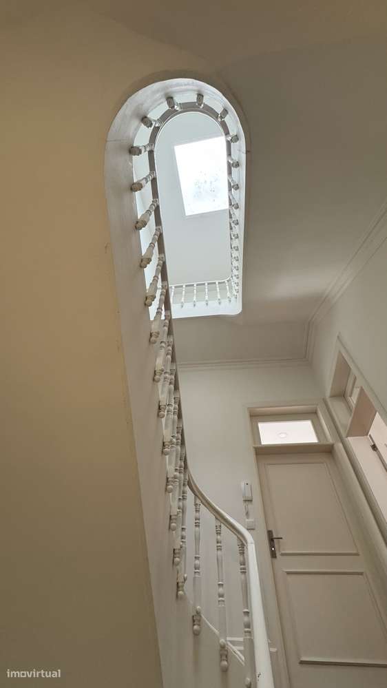 Moradia T3 no Centro de Esposende | 393 m²-11
