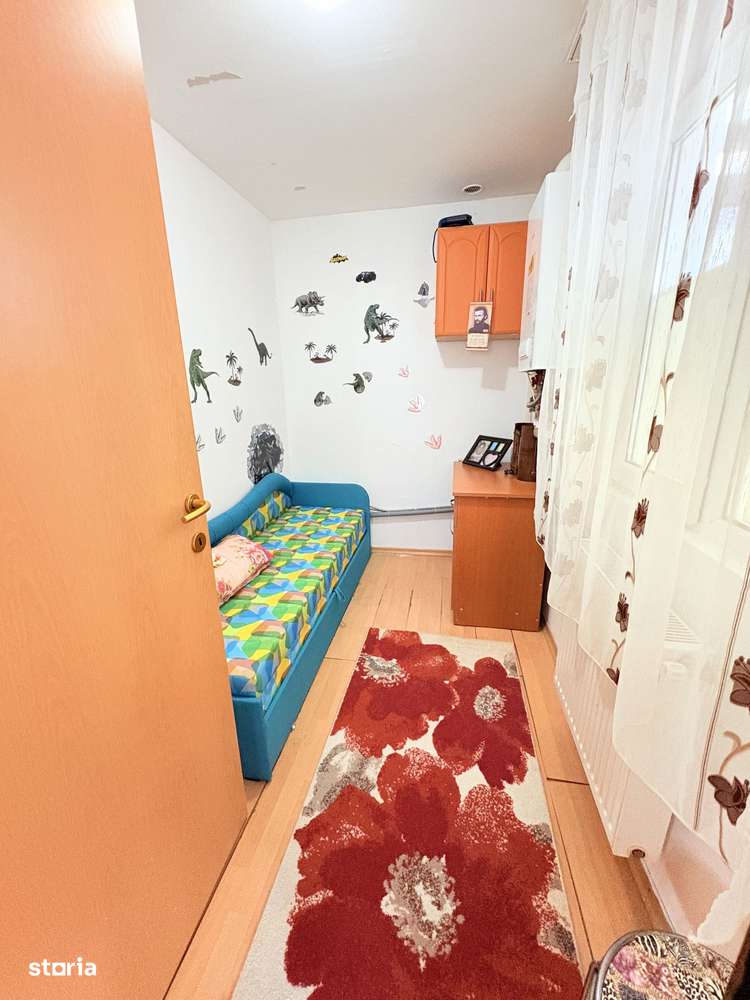 Garsonieră la mansardă, mobilată și utilată – Ostroveni - Imagine principală: 4/7