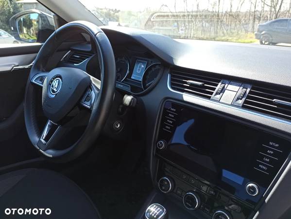 Skoda Octavia 1.4 TSI Ambition - 16