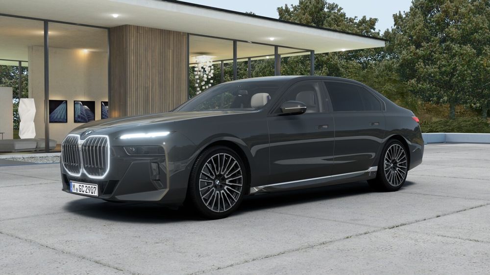 BMW 7 Series G70 740d xDrive 2025