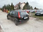 Ford Fiesta 1.4 Ambiente - 10