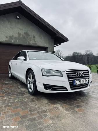 Audi A8 4.2 TDI Quattro - 3