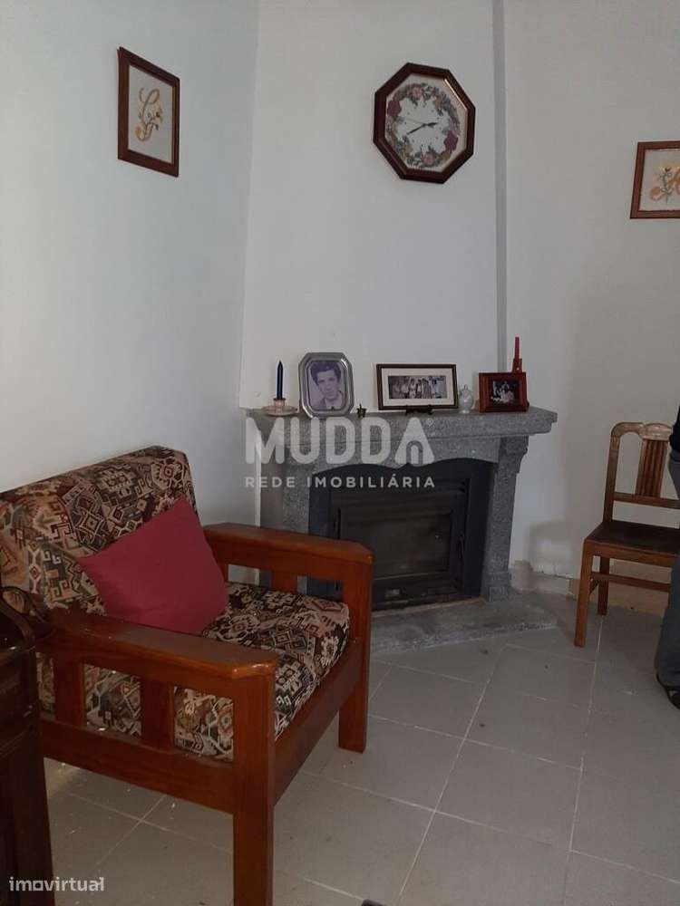 Moradia T2 em Sarzedas-5