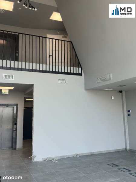 Reprezentacyjny obiekt magazynowo-biurowy - Pełny obrazek: 4/15