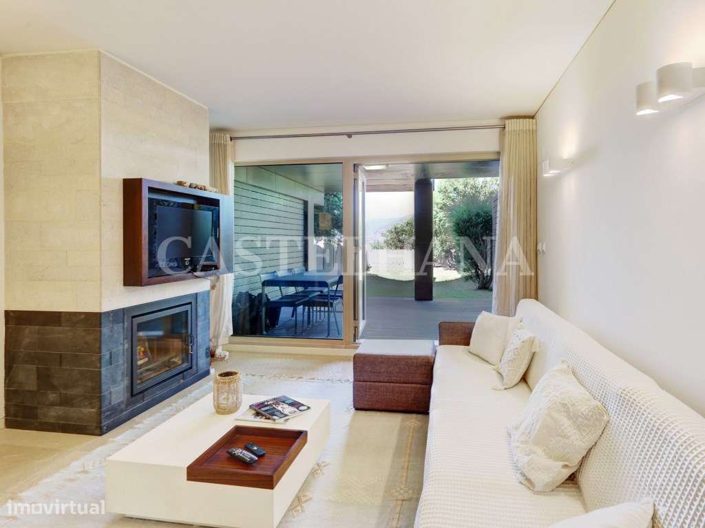 Apartamento T1+1 com acesso direto à praia e vista mar em Tróia - Grande imagem: 4/40