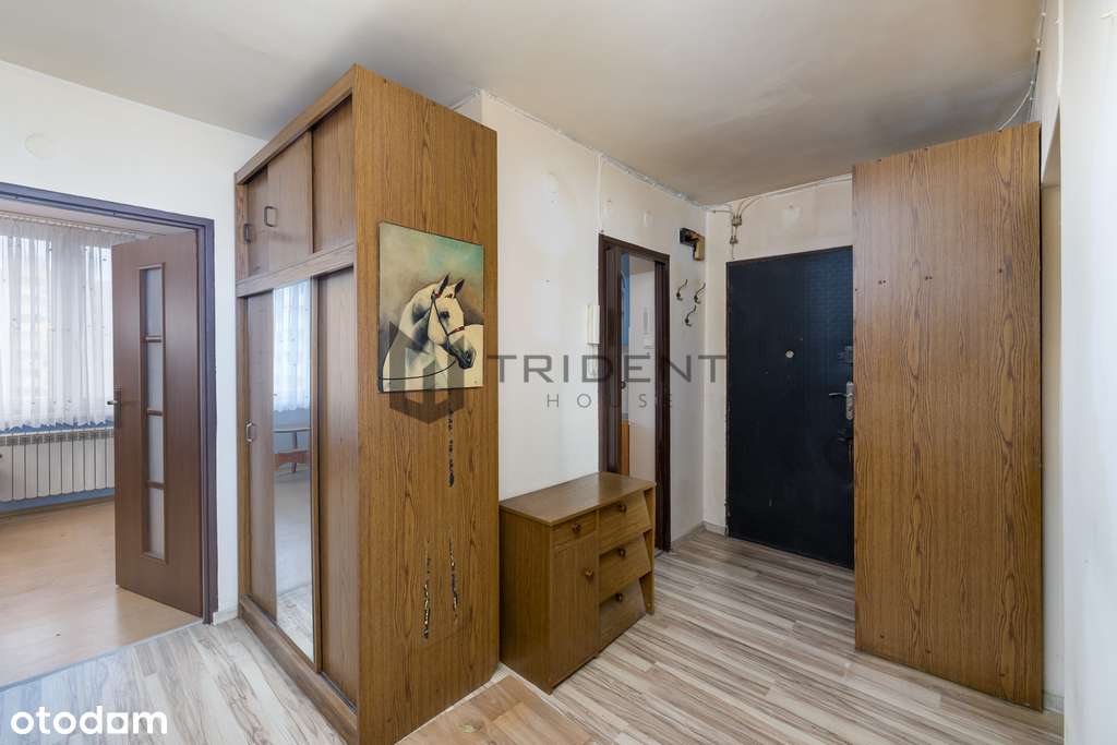 Mieszkanie z ogromnym potencjałem przy metrze!-9