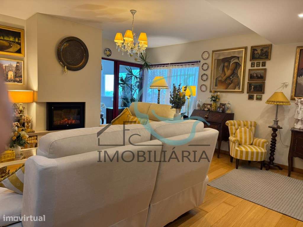 T3 de Luxo com Piso Privativo, Varandas Panorâmicas, Garagem Dupla ...-5