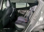 Peugeot 2008 1.2 PureTech Allure EAT8 - 9