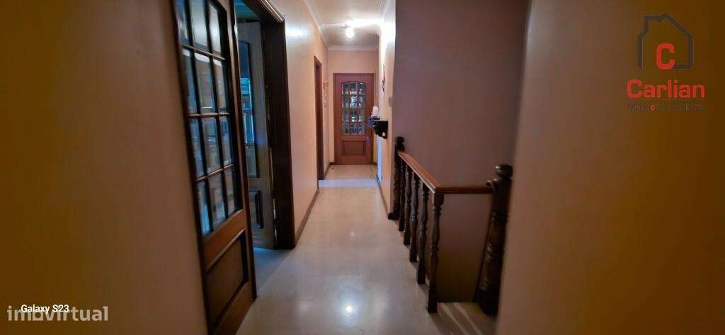 MORADIA T5 NOS CARVALHOS-7