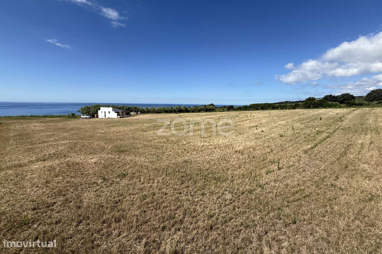 Terreno Rústico 9.740 m² com Vista Ilhéu em Vila Franca do Campo - Grande imagem: 5/19