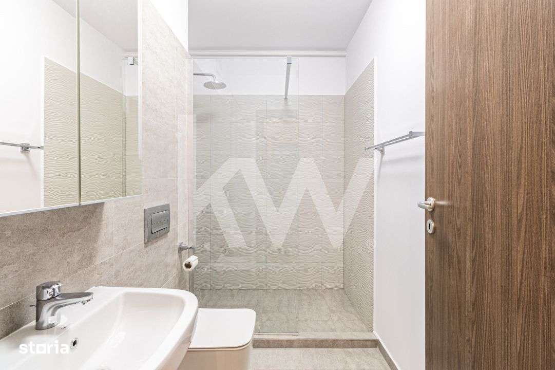 Apartament modern, 3 camere, garaj subteran + boxa - Racadau-14