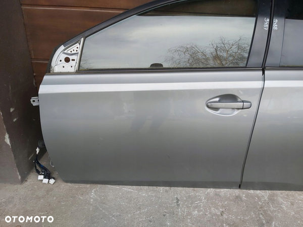 Toyota Auris II drzwi lewe przód lewe przednie 1G6 - 3