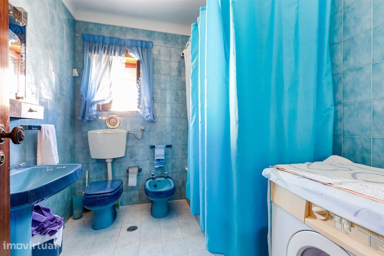 Apartamento T2 com Terraço e Garagem | Praia da Nazaré-17