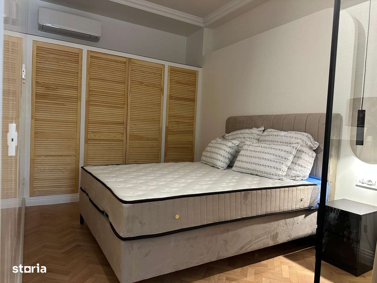 Apartament 2 camere P-ța Libertății prima inchiriere recent renovat - Imagine principală: 5/10