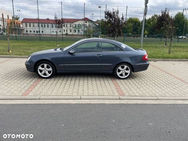 Mercedes-Benz CLK - 5