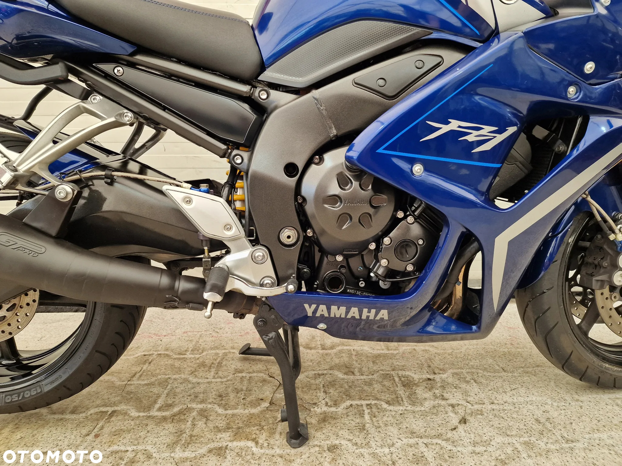 Yamaha FZ - 17