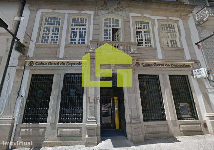 Prédio Comércio e Serviços - Centro Histórico de Vila Real -Ótimo inve - Grande imagem: 3/15