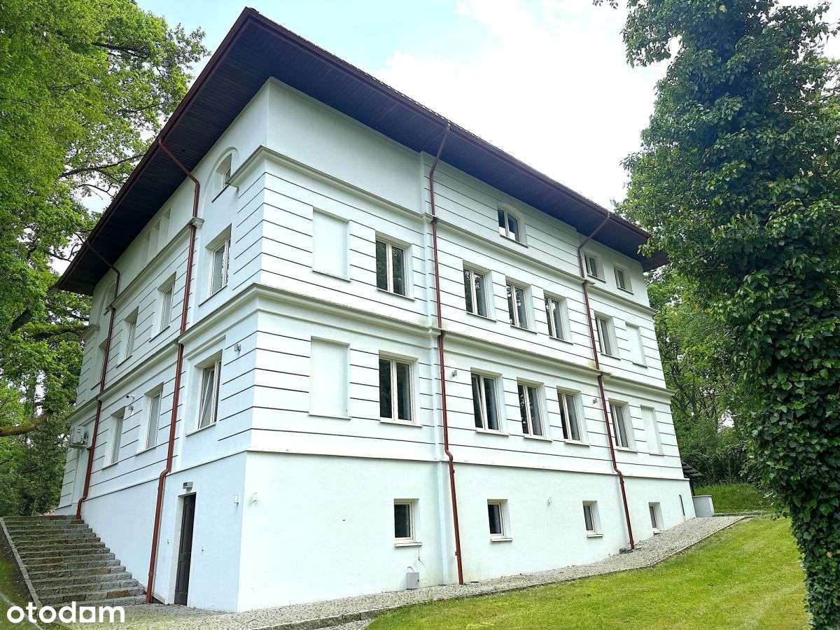 Ekskluzywna nieruchomość w Podkowie Leśnej-11