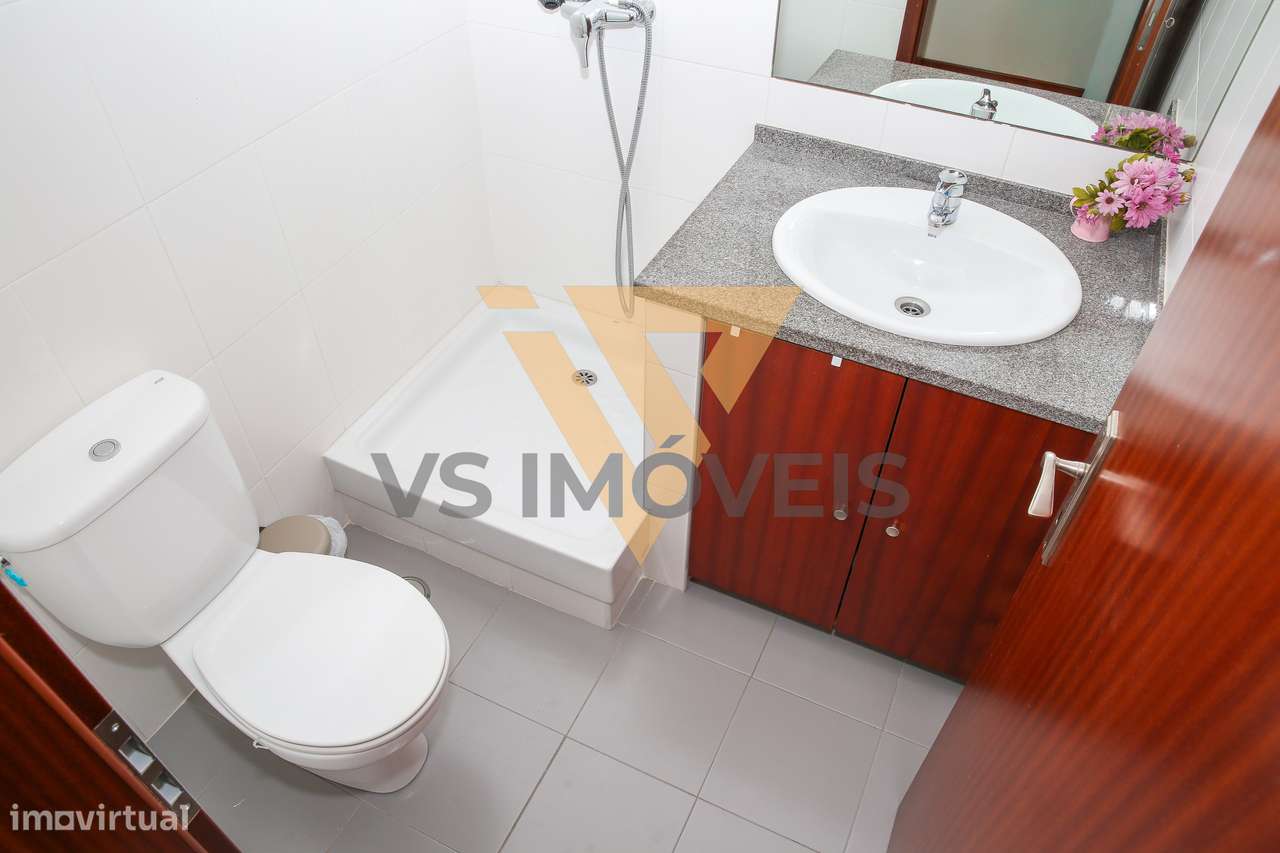Apartamento T3 no condomínio Horta Dos Vimes em Alenquer-32
