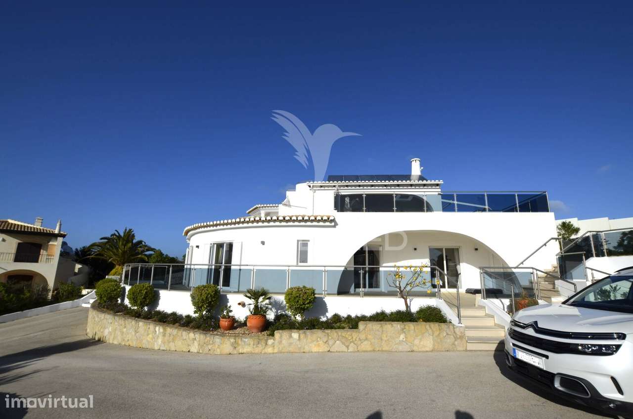 MORADIA DE LUXO T5 no fabuloso Golfe Santo António Resort - Grande imagem: 4/37