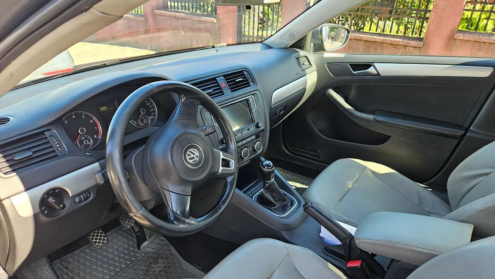 Volkswagen Jetta 2013