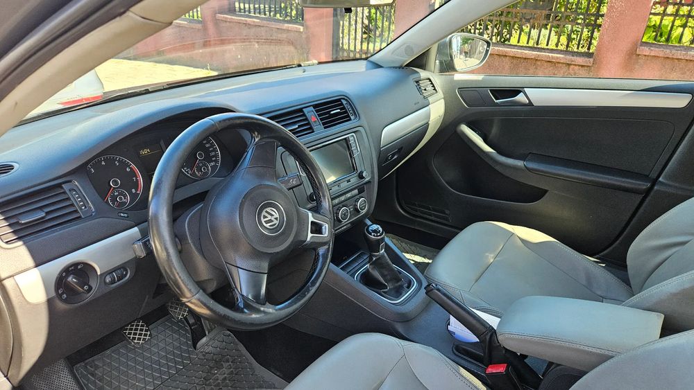 Volkswagen Jetta 2013