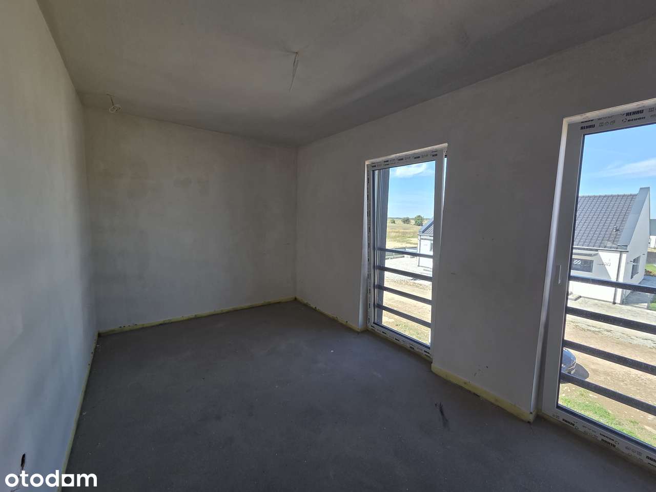 Tarnowo Podg., Góra - piętrowy, 2 łazienki, gotowy do odbioru-11