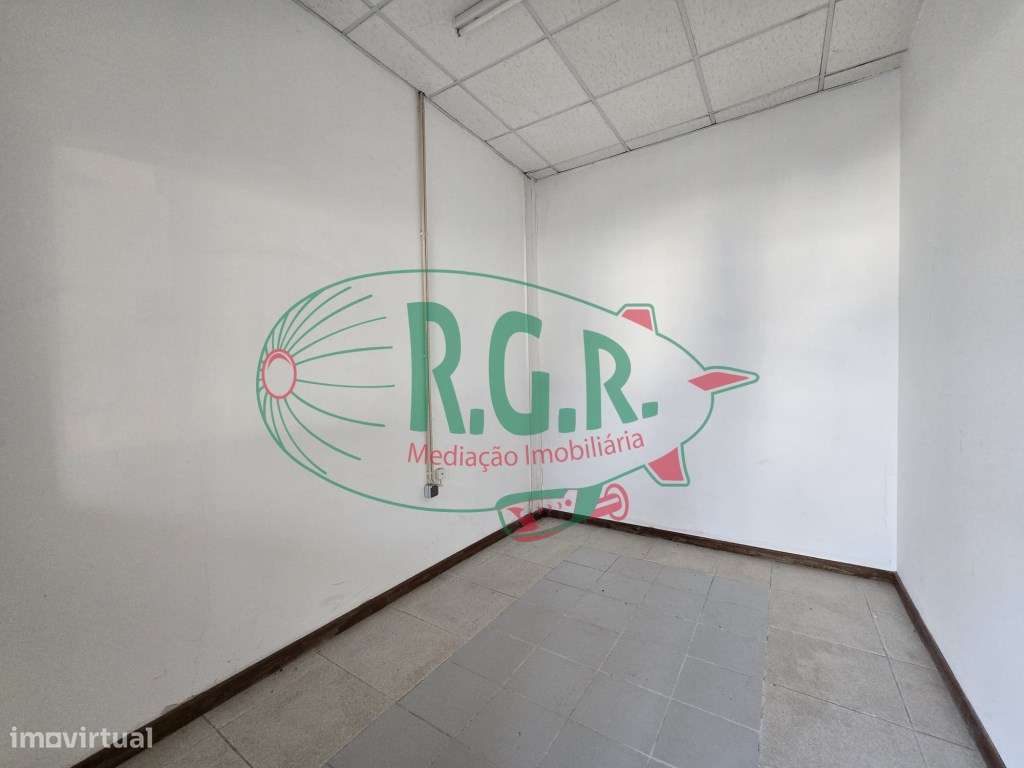 Armazém 630 m2 - SÃO PEDRO DA COVA - Grande imagem: 4/20