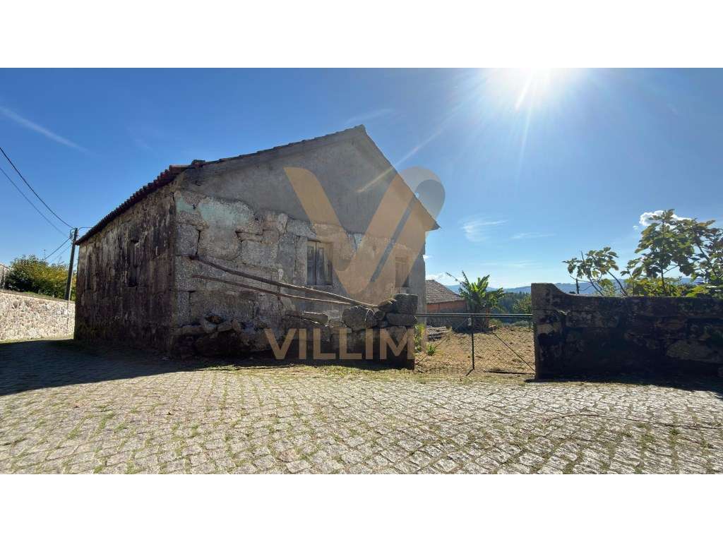 Propriedade com Duas Casas Antigas em Pedra para Restauro - Padreir...-19