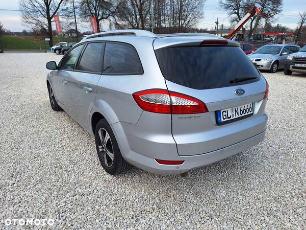 Ford Mondeo 2.0 TDCi Ambiente - 5