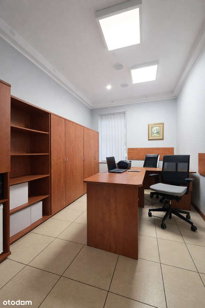 Lokal usługowy ul. Jagiellońska blisko deptaka/parter-3