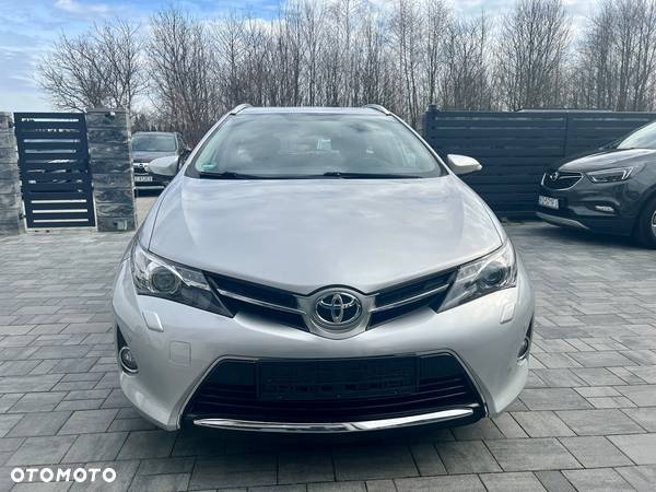 Toyota Auris 1.6 Comfort - 10