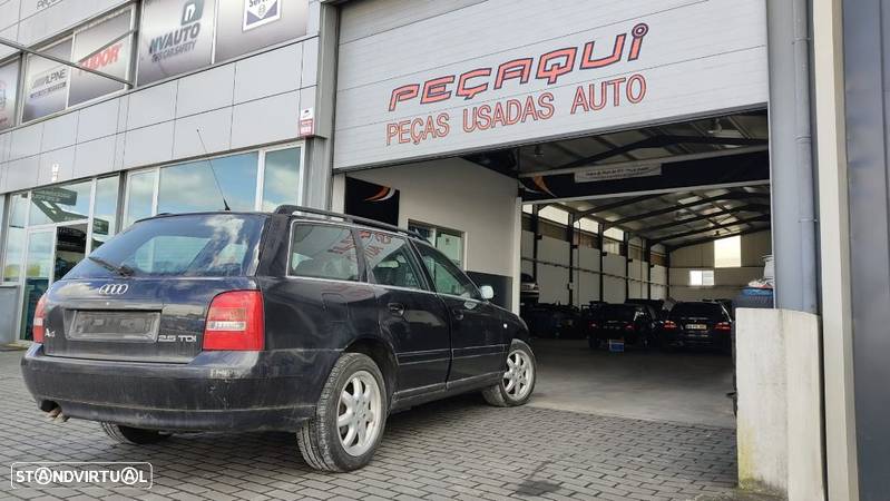 Audi A4 Avant B5 2.5 tdi de 2000 para peças - 1